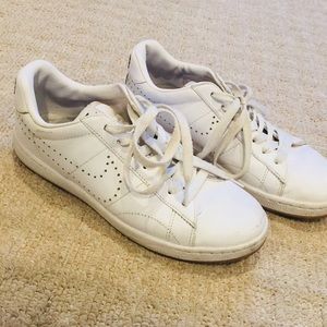 White Nike Tennis Shoes